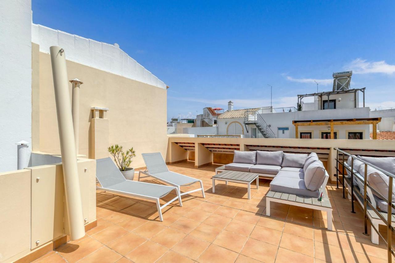 Casa Sunset - Beautiful Apartments In The Centre Of Alvor With Roof Terrace Exterior photo