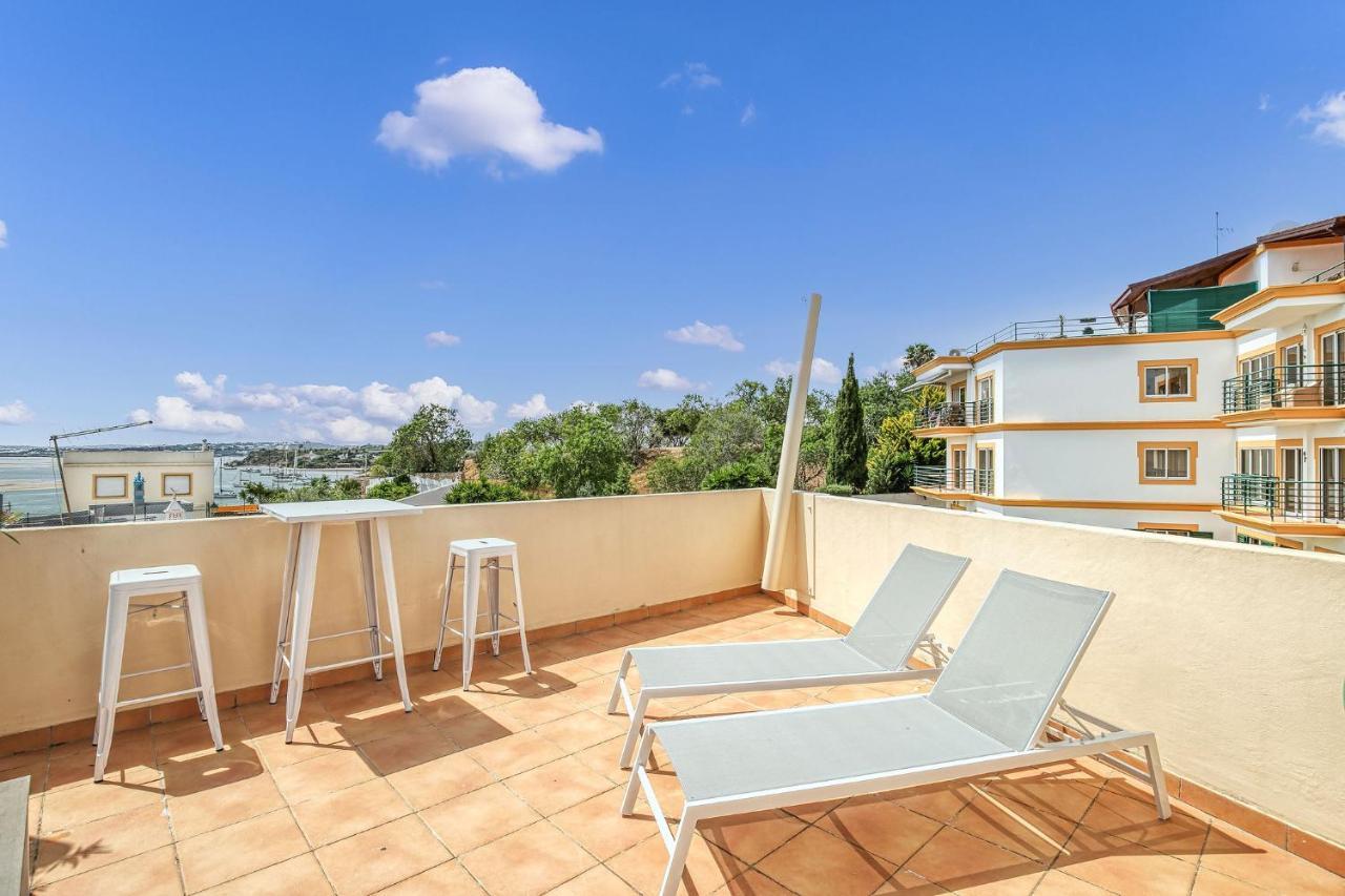 Casa Sunset - Beautiful Apartments In The Centre Of Alvor With Roof Terrace Exterior photo